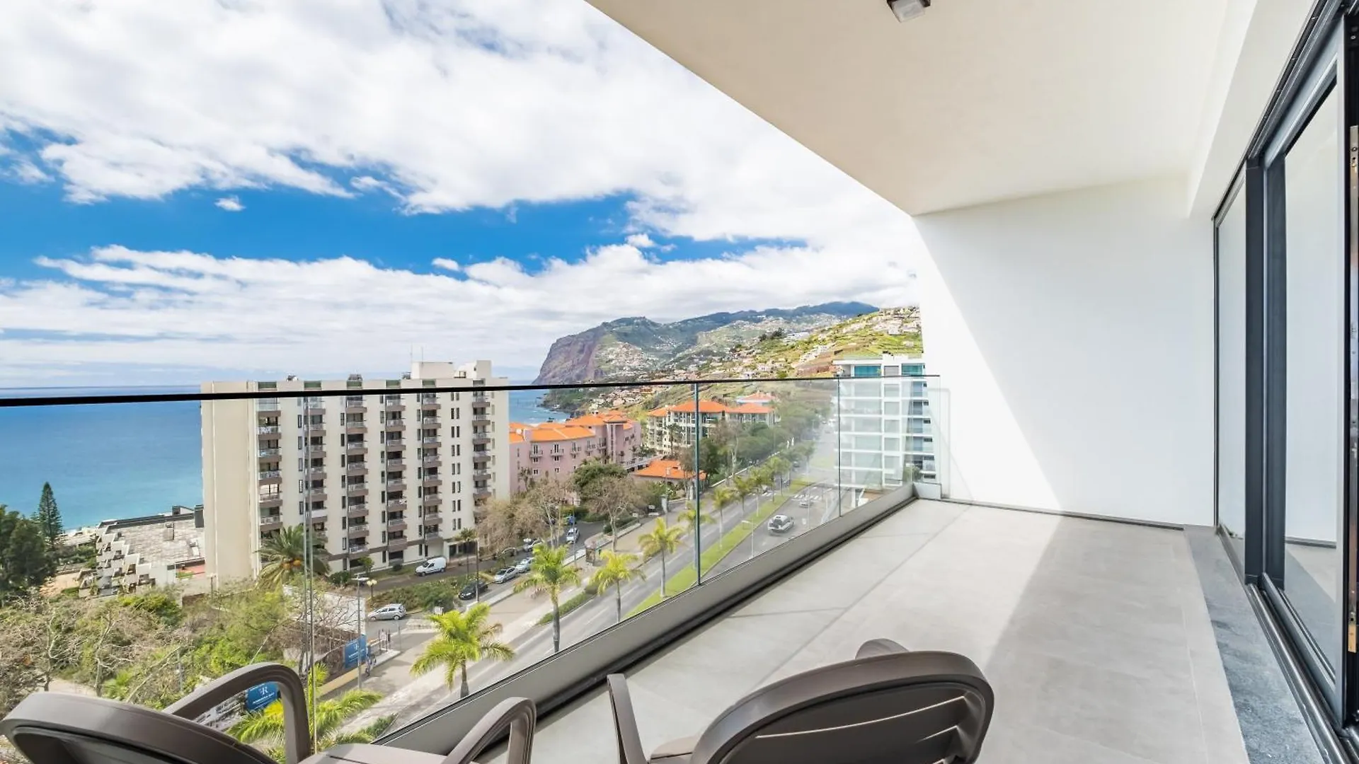 Skyview Penthouse Apartment By Mhm Funchal   Funchal (Madeira)