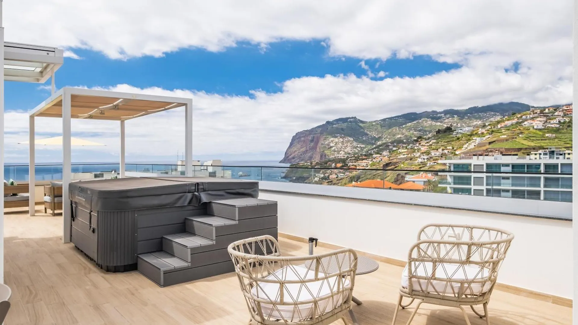 Skyview Penthouse Apartment By Mhm Funchal  0*, Funchal (Madeira) Portugal